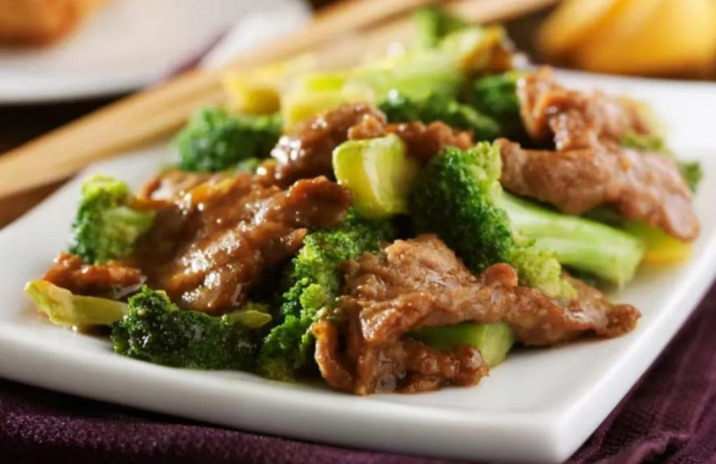 Beef stir‑fried with broccoli at Hot Wok, a Chinese Restaurant in Niles